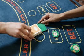 7jl slots interface showing casino-style game categories on mobile